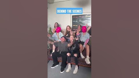 Thumbnail of Behind "Nicht Nach Hause" ⏰ #lunax #2engelundcharlie #jebroer #bts #musicvideo #shorts