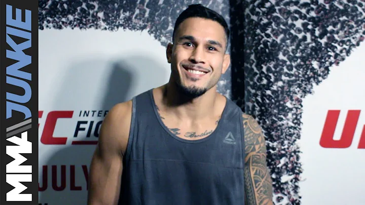 TUF 27 Finale: Brad Tavares full open workout media scrum