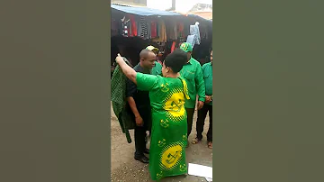 Ccm Wilaya Ya Meru Wakimpokea Mkuu Wao Wa Wilaya Akiripoti Ktk Office Ya Chama Wilaya Pamoja Viongoz 