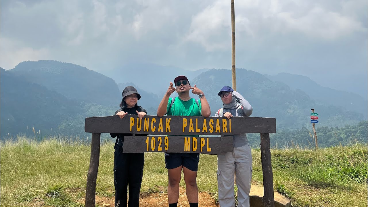 Summit Stories #01 — Bukit Palasari 🧗🏼🌊