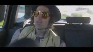 Yelawolf .. Creek Water bottle signing