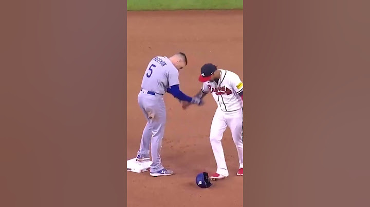 Freddie Freeman 🤝 Orlando Arcia #shorts