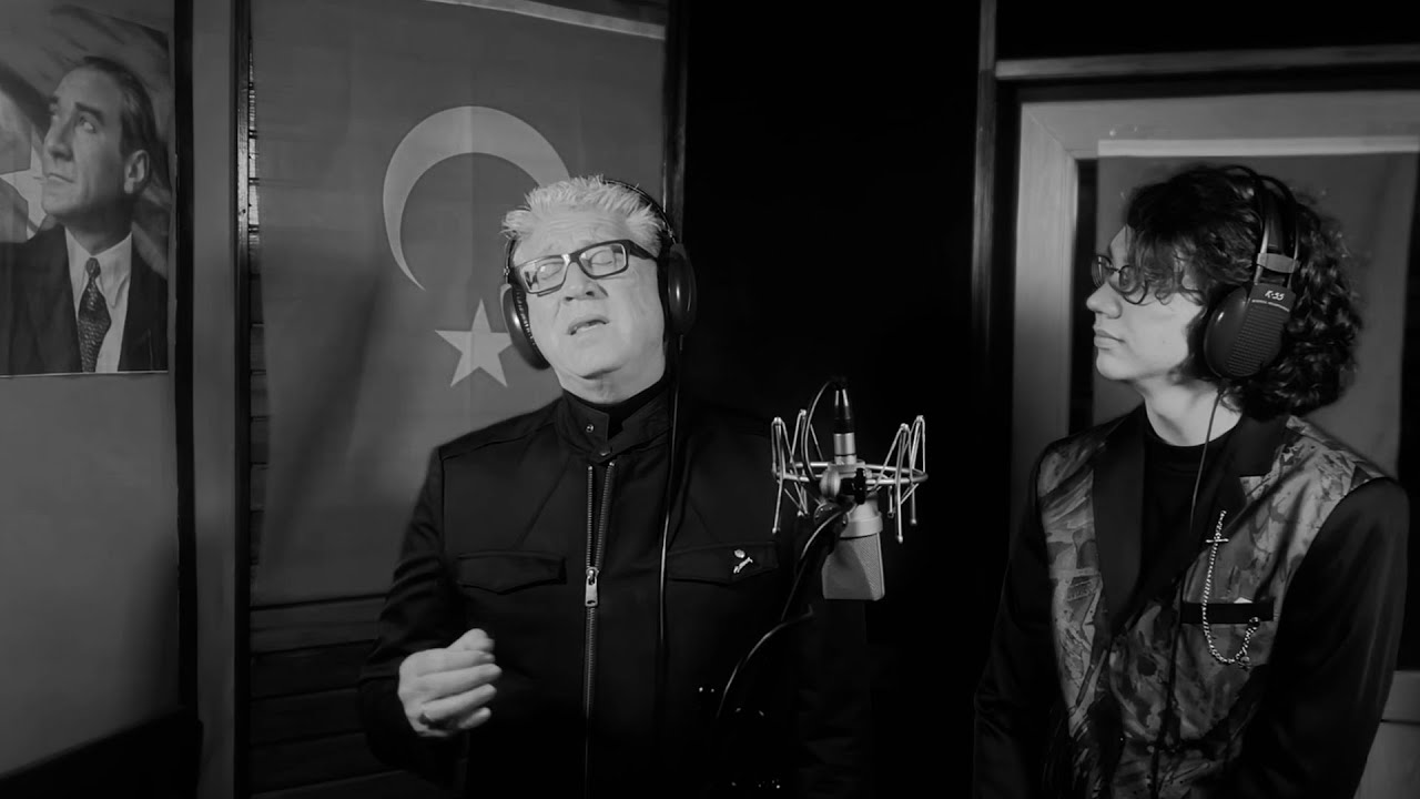 Bülbülüm Altın Kafeste - Eren Joseph  Dwyer & Paul Dwyer