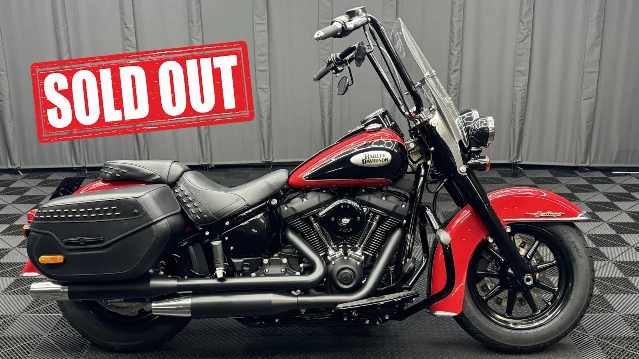 ハーレー　FLHCS ヘリテイジクラシック　純正シート ハーレーFLHCS ヘリテイジクラシック純正シート