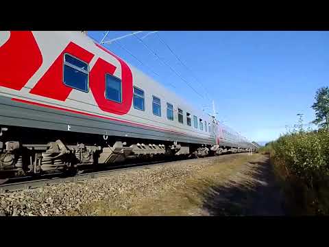 Поезд 353е пермь адлер. Пермь 2 адлер поезд. Фирменный поезд ржд. Поезд 354 адлер пермь. Японский поезд e353.