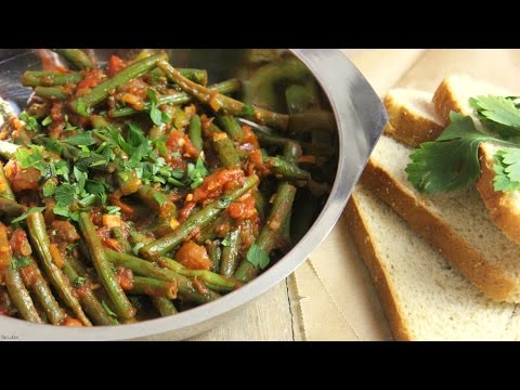 Video: Wie Man Fleisch Mit Bohnen In Tomatensauce Kocht