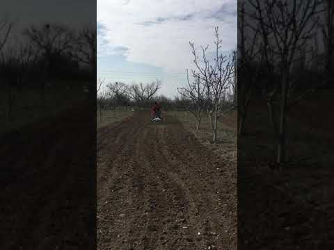 Video: Ev yapımı kültivatörler. Geri çekmeli traktör için ev yapımı kültivatör