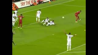 When van dijk tries to shoot 🤣