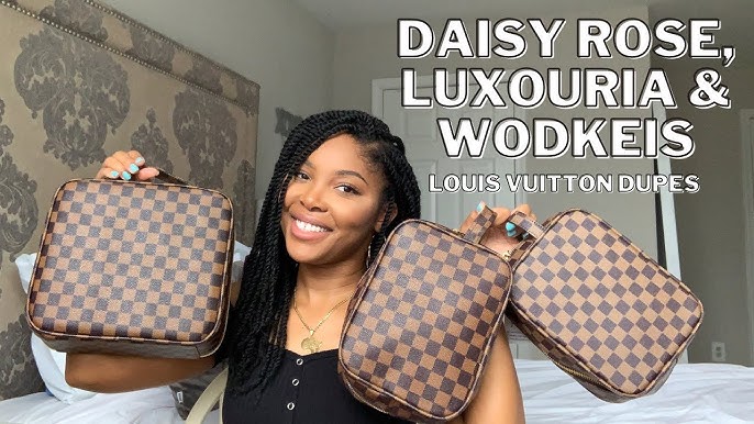 What's fits in the Daisy Rose Keypouch - LV Key Pouch Dupe 