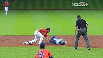 TOR@HOU: Castro catches Davis trying to swipe second