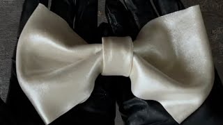 Перламутровый съедобный шёлк и бант из него/White mother-of-pearl edible silk and a bow made of it
