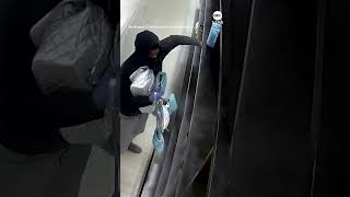 DC Police investigating Chanel robbery caught on camera