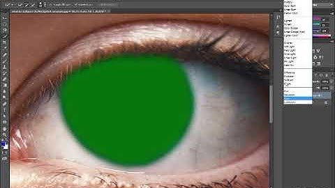Change Eye Color in Photoshop | 2 Minute Tutorial