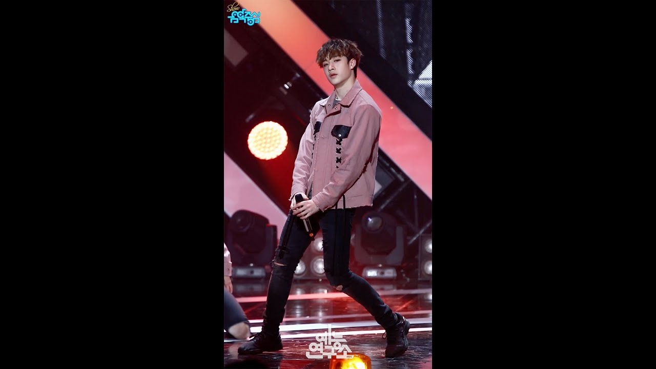 [예능연구소 직캠] 스트레이키즈 디스트릭트 나인 방찬 Focused @쇼!음악중심_20180407 District 9 Stray Kids BANG CHAN