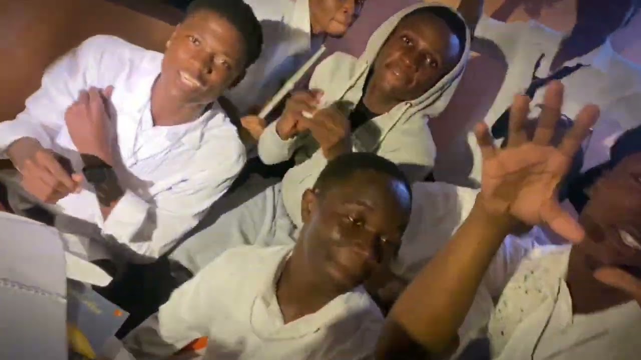 EL PATIO DE MI CASA 2_-_jordan x layon x pablo_gang x ronny w4pez ft charlisjipy_-_(video oficial)