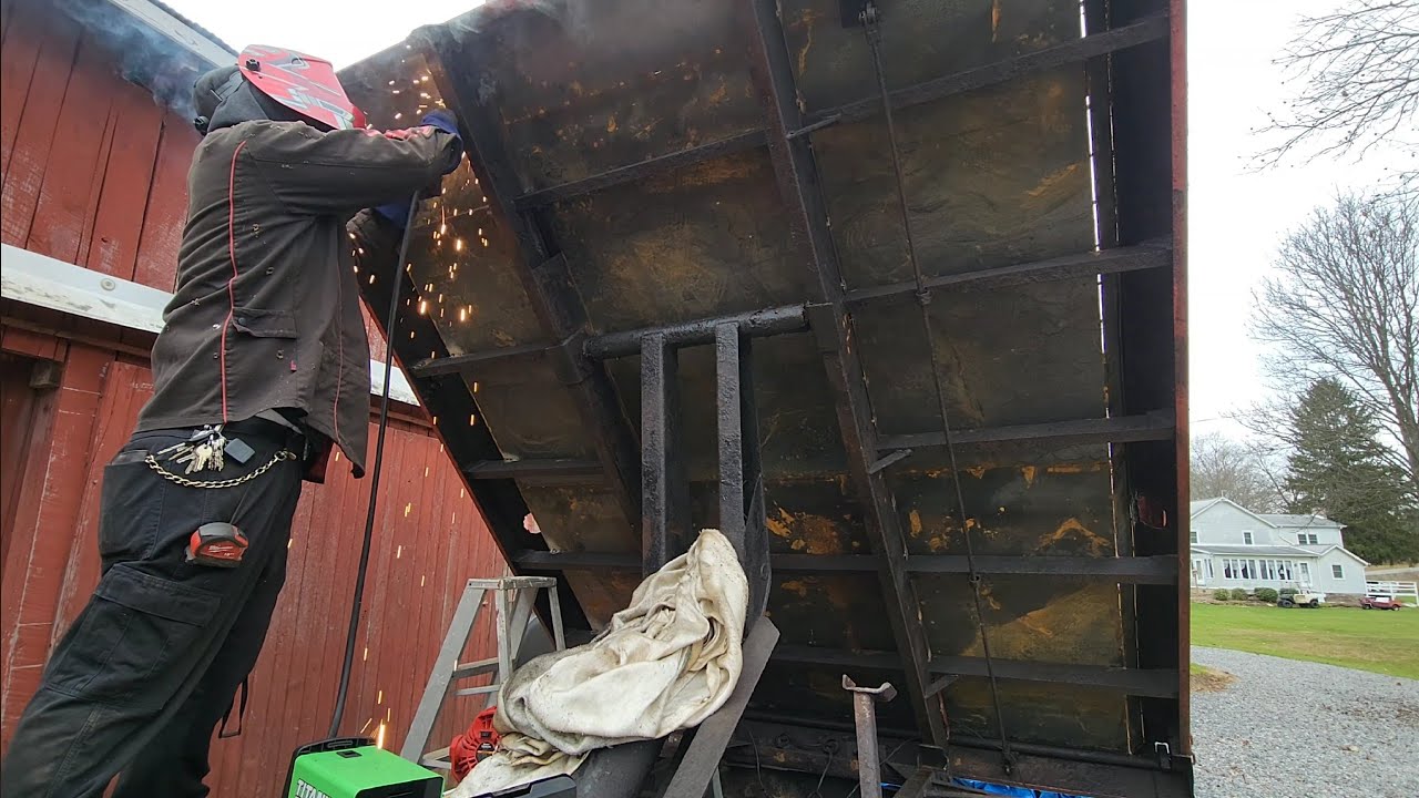 Dump Truck Welding With The Lean, Mean, Green Welding Machine  - Titanium Flux 125