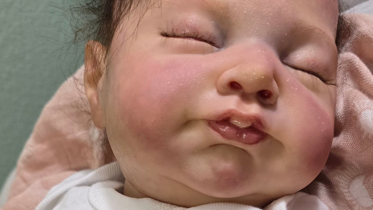 What a bargain for such a beautiful 😍 baby!!! 👼