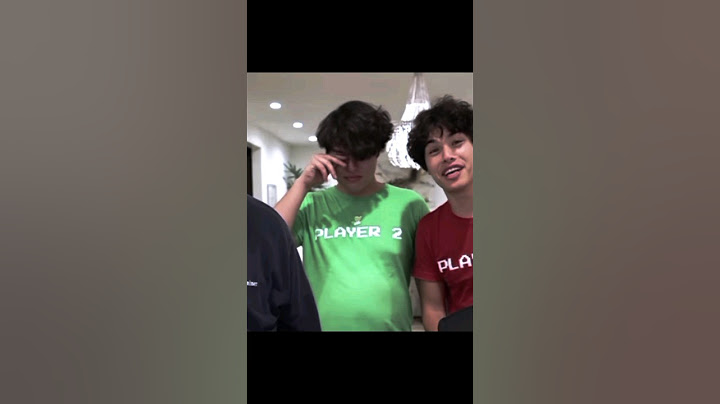 alex stokes cries bcz of his dad 😭