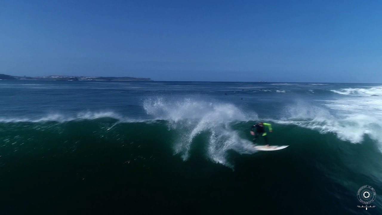 Surf en La Isla de Santa Marina (Cantabria)