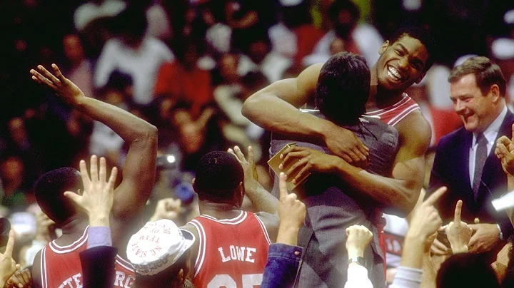 Lorenzo Charles dunk to win 1983 National Champion...