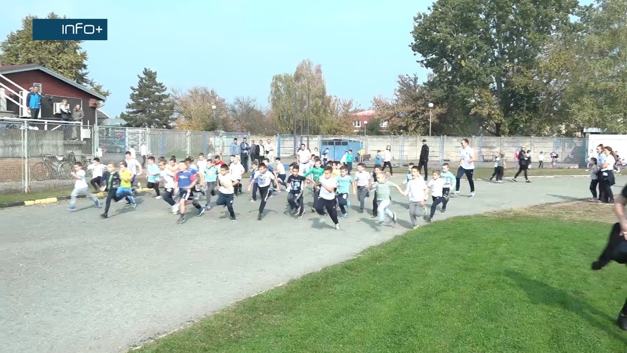 Osnovci učestvovali na krosu