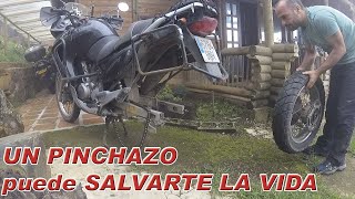 Probablemente ME SALVÓ LA VIDA EN MEDELLÍN UN CLAVO EN LA RUEDA - Vuelta al Mundo en Moto - Ep#70