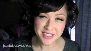 How To: False Eyelashes