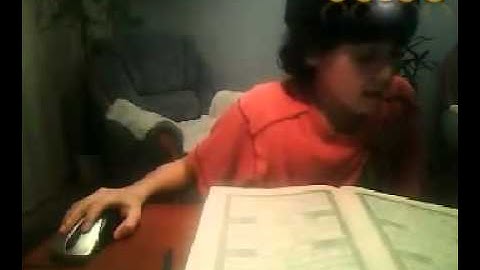 صوت ندي للبرعم محمد سورة الناس  08-12-2011