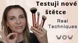 testuji nové štětce od Real techniques