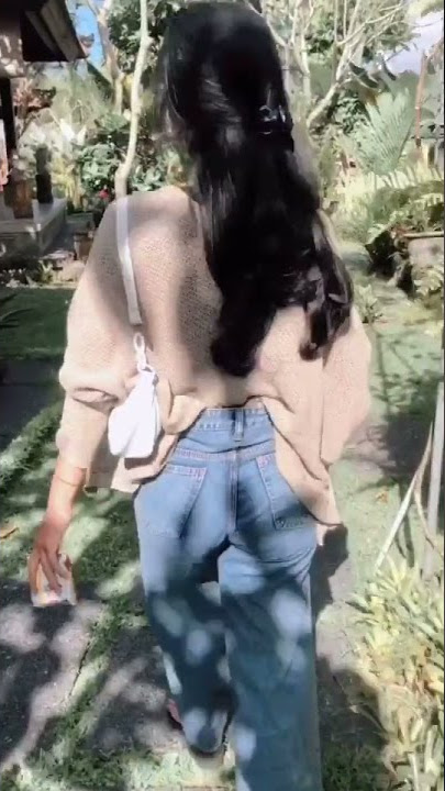 STORY WA MENTAHAN HALU JALAN JALAN SAMA CEWEK CANTIK. BUAT PRANK TEMEN, MANASIN MANTAN.