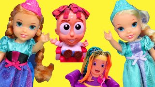 Play-doh hair ! Elsa & Anna toddlers have new baby sitters - playset
