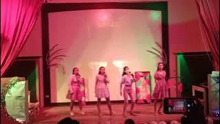 Milk Bread by Yang Zi | Sing and Dance Performance