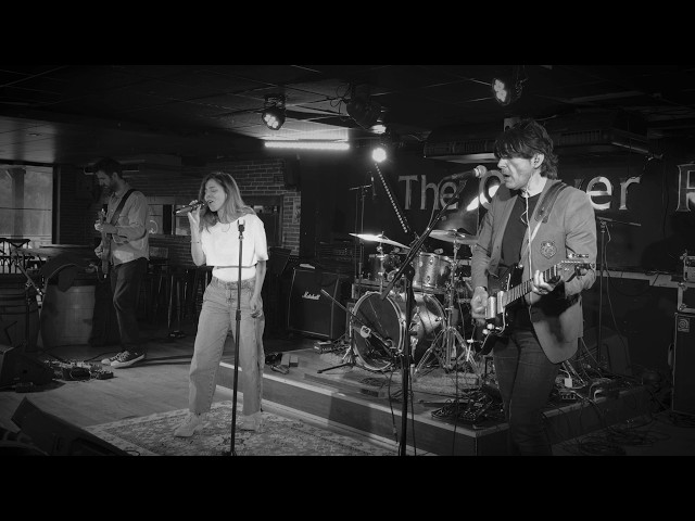 Najoua Belyzel - Née de l'Amour (Répétitions)