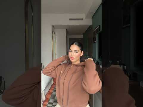 يا انا لي وقفت معاك في الايام الواعرة