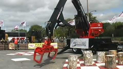 Prentice Grand National Loader Championship - Video 7 of 11 (Hartwig)