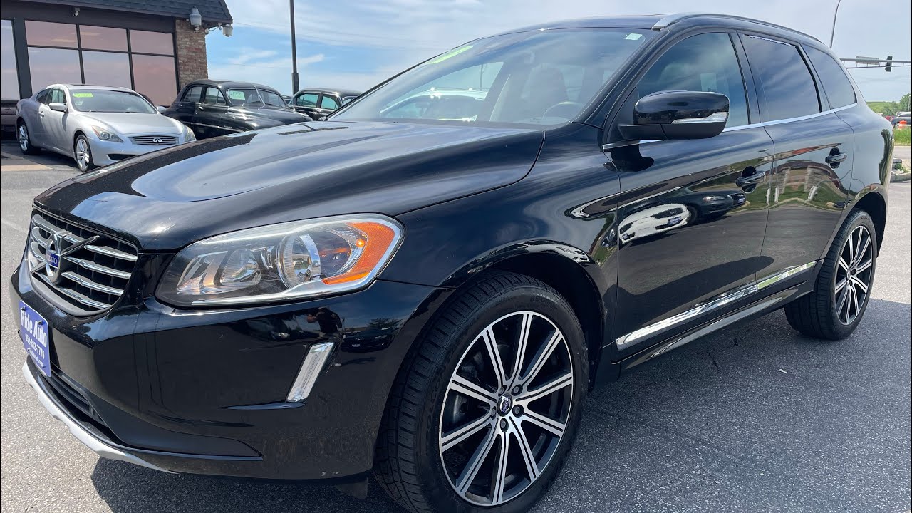 2016 Volvo XC60 T6 Premier, 5 Pass. AWD, 4cyl, leather !
