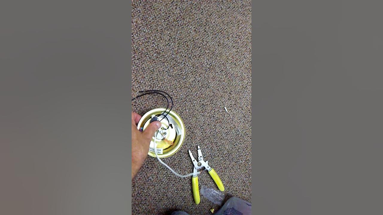 How to replace a pull chain switch on a ceiling light YouTube