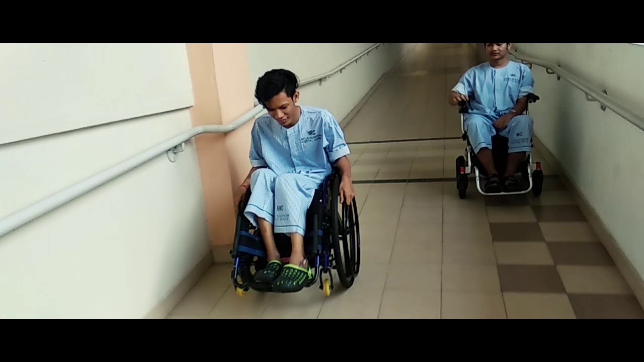 MY LONGEST WHEEELCHAIR WHEELIE !!! YouTube