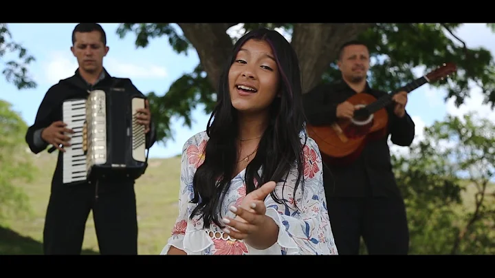 Estoy Enamorada - Sara Montoya - Video Oficial