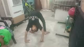 Yoga  baby lock 