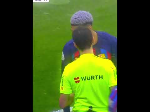 رد اراوخو عندما ضرب فينيسيوس كوندي