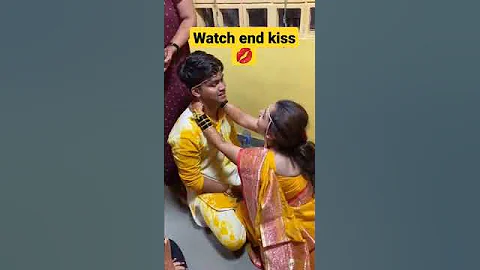 bride and groom Marathi wedding kissing video 💋 - DayDayNews