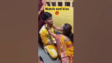Bride And Groom Marathi Wedding Kissing Video 