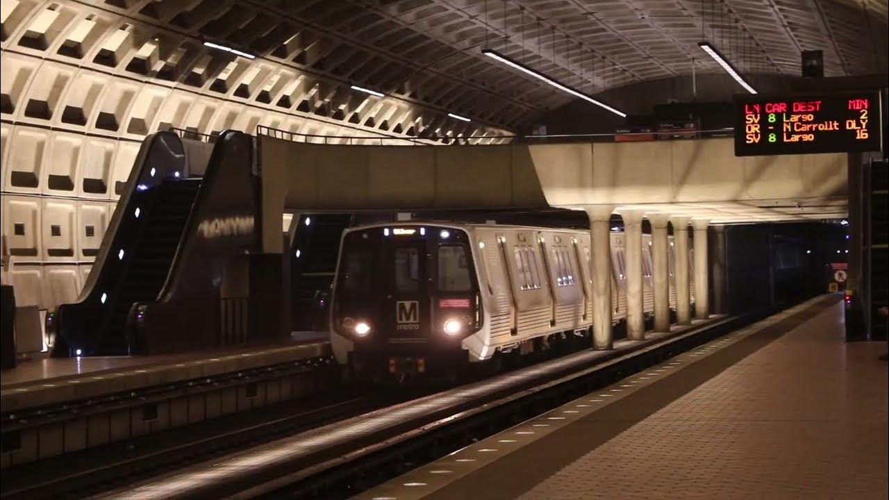 WMATA MetroRail Orange and Silver Line Action at BallstonMU YouTube