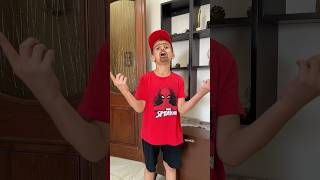 اصلا البنات كلهم عسل    ايمان سمعها