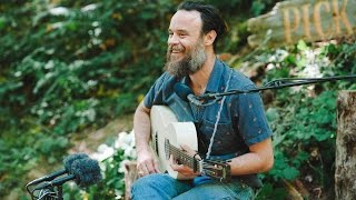 Video thumbnail of "Logging Road (S02E02) Rodrigo Amarante - I'm Ready @Pickathon 2015"