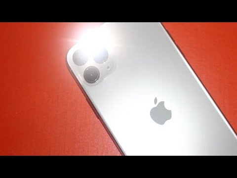 iPhone Flashlight Keeps Turning On by Itself in iOS 14.7.1/15