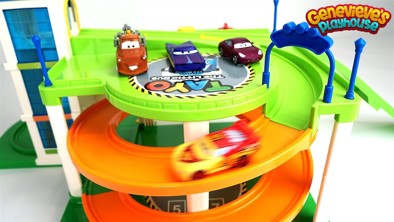 Disney cars - vehicule mater avec ballon, vehicules-garages