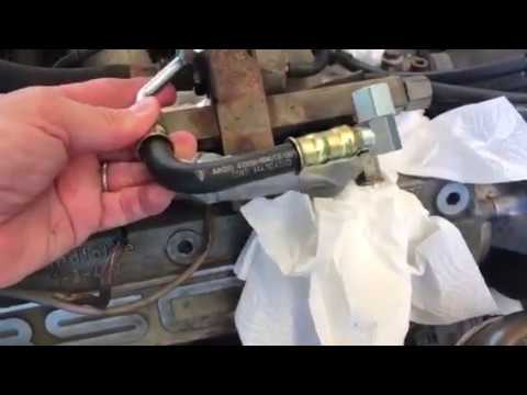Porsche 924s/944 fuel line at fuel rail replacement pt.1 - YouTube