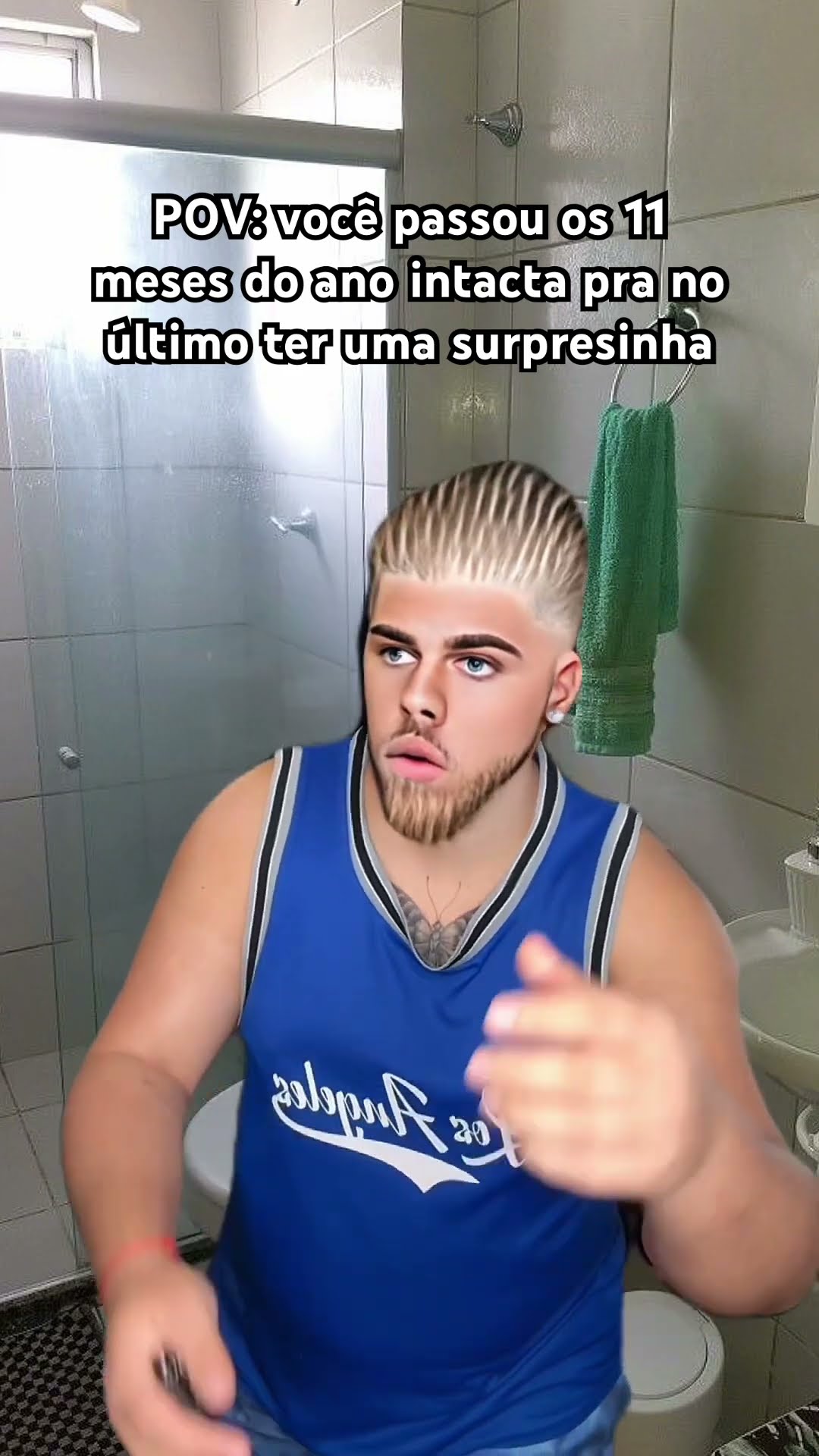 QUANDO VOCÊ PASSA O ANO INTEIRO INTACTA E NO ÚLTIMO MÊS RECEBE UMA SURPRESINHA